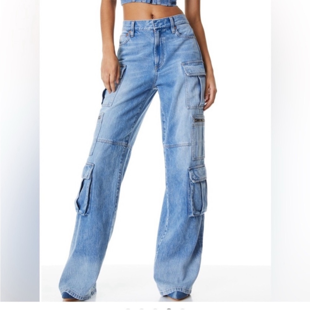 Alice + Olivia Cay Baggy Denim Cargo Pants in Brea Blue Size 25 - Picture 2 of 14